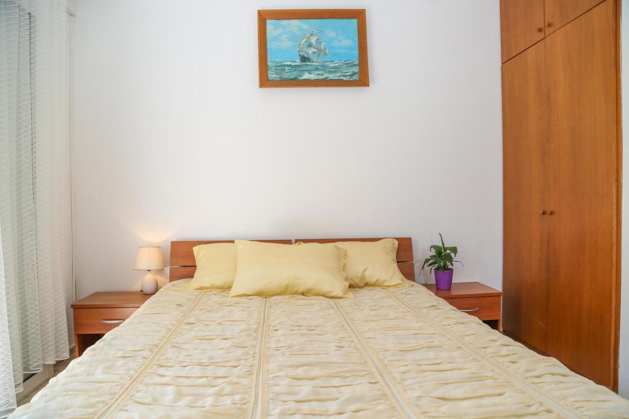 Apartments Butkovic Хвар Екстериор снимка