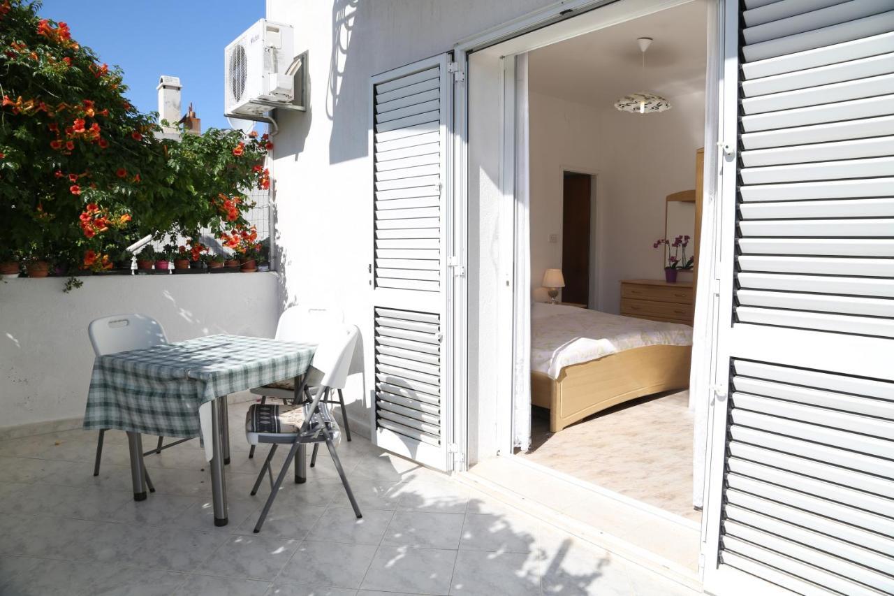 Apartments Butkovic Хвар Екстериор снимка
