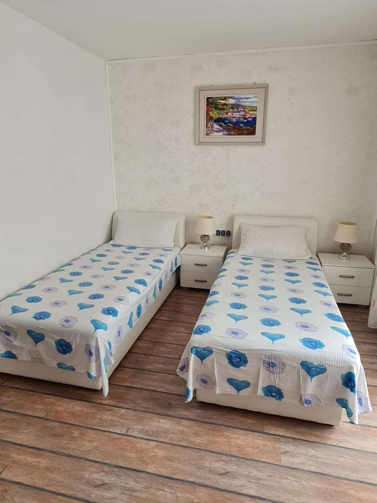 Apartments Butkovic Хвар Екстериор снимка