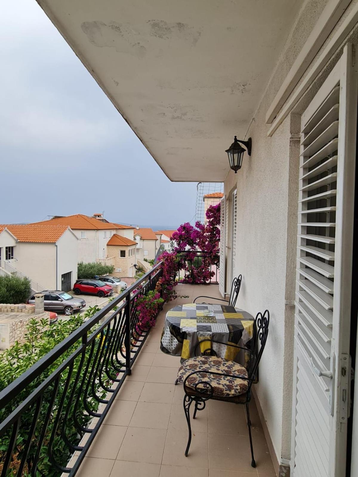 Apartments Butkovic Хвар Екстериор снимка