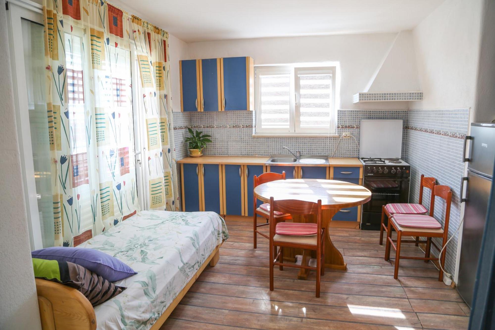 Apartments Butkovic Хвар Стая снимка
