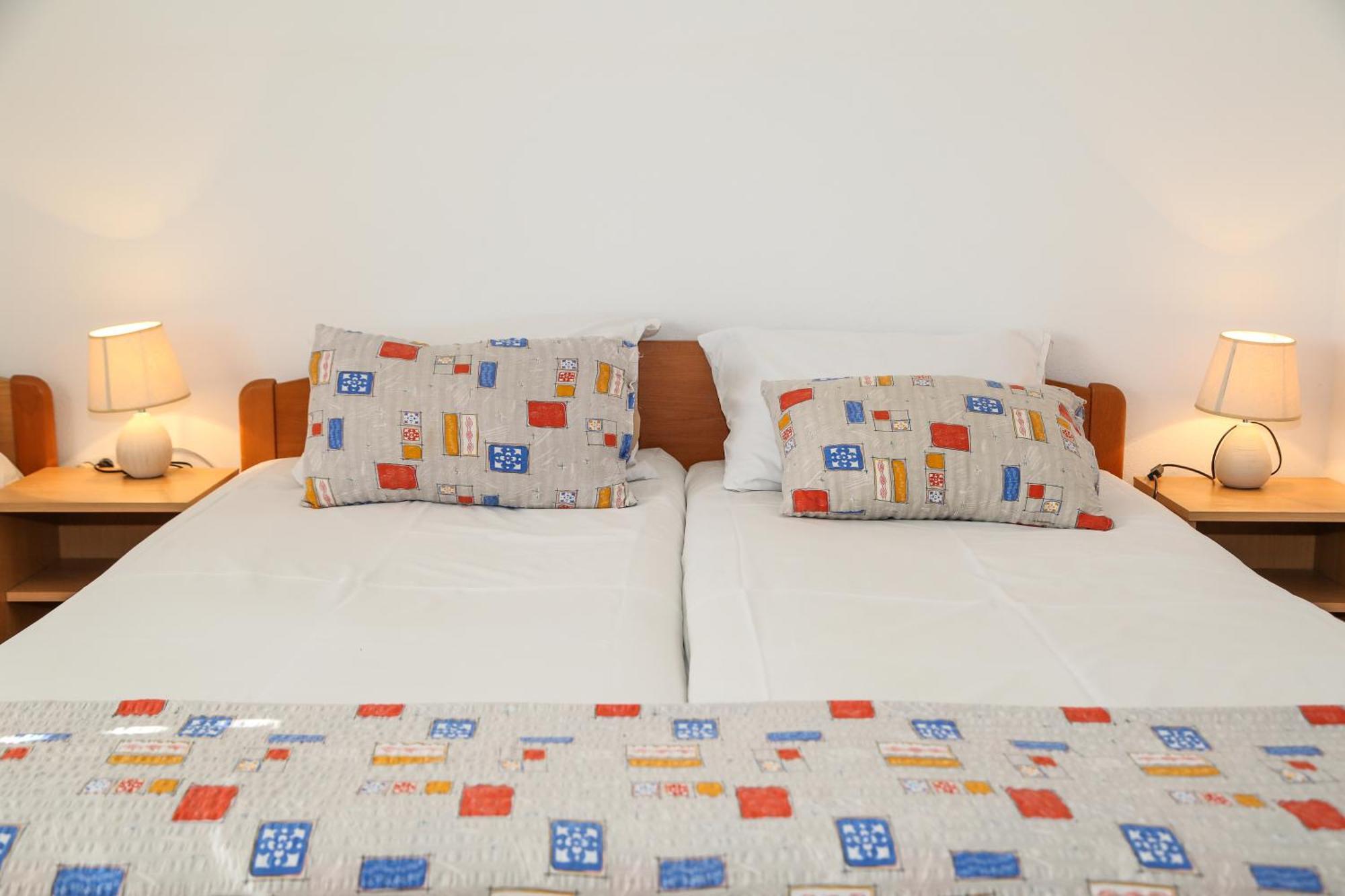 Apartments Butkovic Хвар Стая снимка
