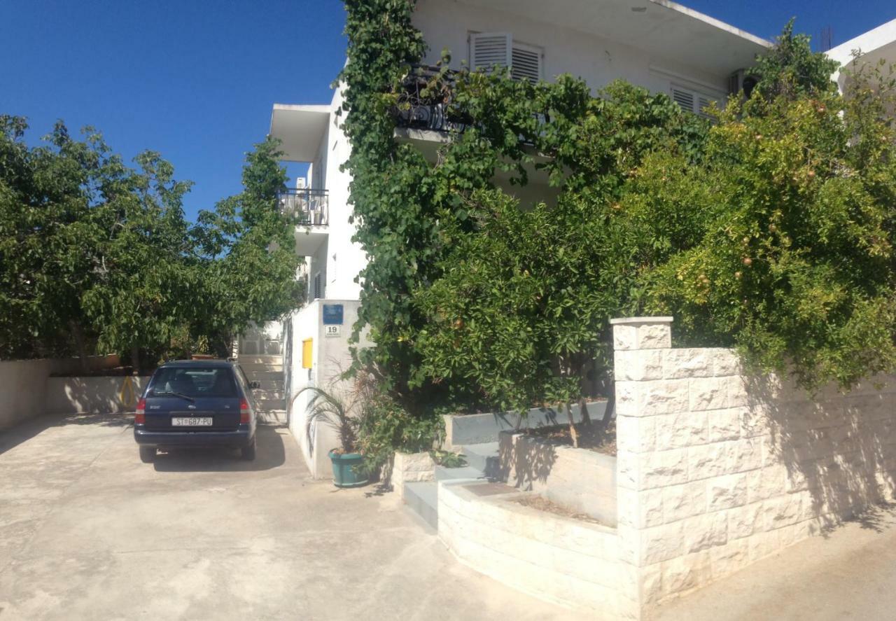 Apartments Butkovic Хвар Екстериор снимка