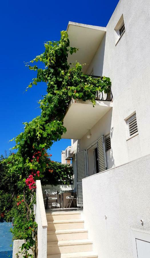 Apartments Butkovic Хвар Екстериор снимка