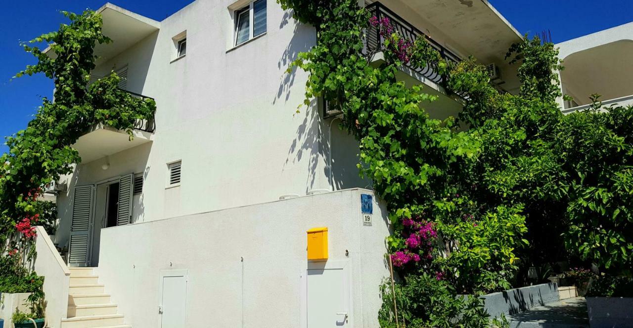 Apartments Butkovic Хвар Екстериор снимка