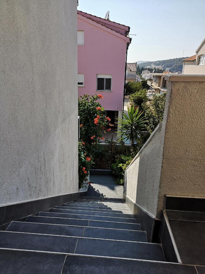 Apartments Butkovic Хвар Екстериор снимка